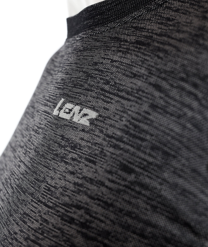 Laden Sie das Bild in Galerie -Viewer, Longsleeve Women 1.0