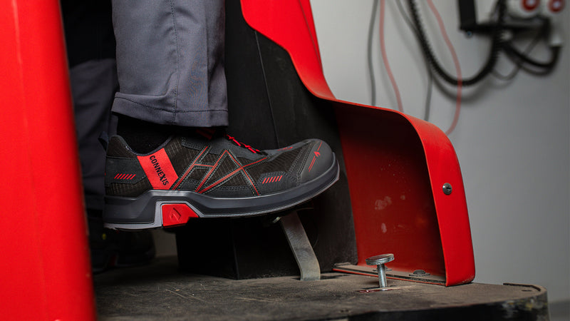 Laden Sie das Bild in Galerie -Viewer, Connexis Safety T S1 Low Grey-Red