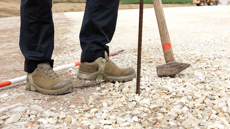 Laden Sie das Bild in Galerie -Viewer, Connexis Safety+ Gtx Ltr Low Coyote