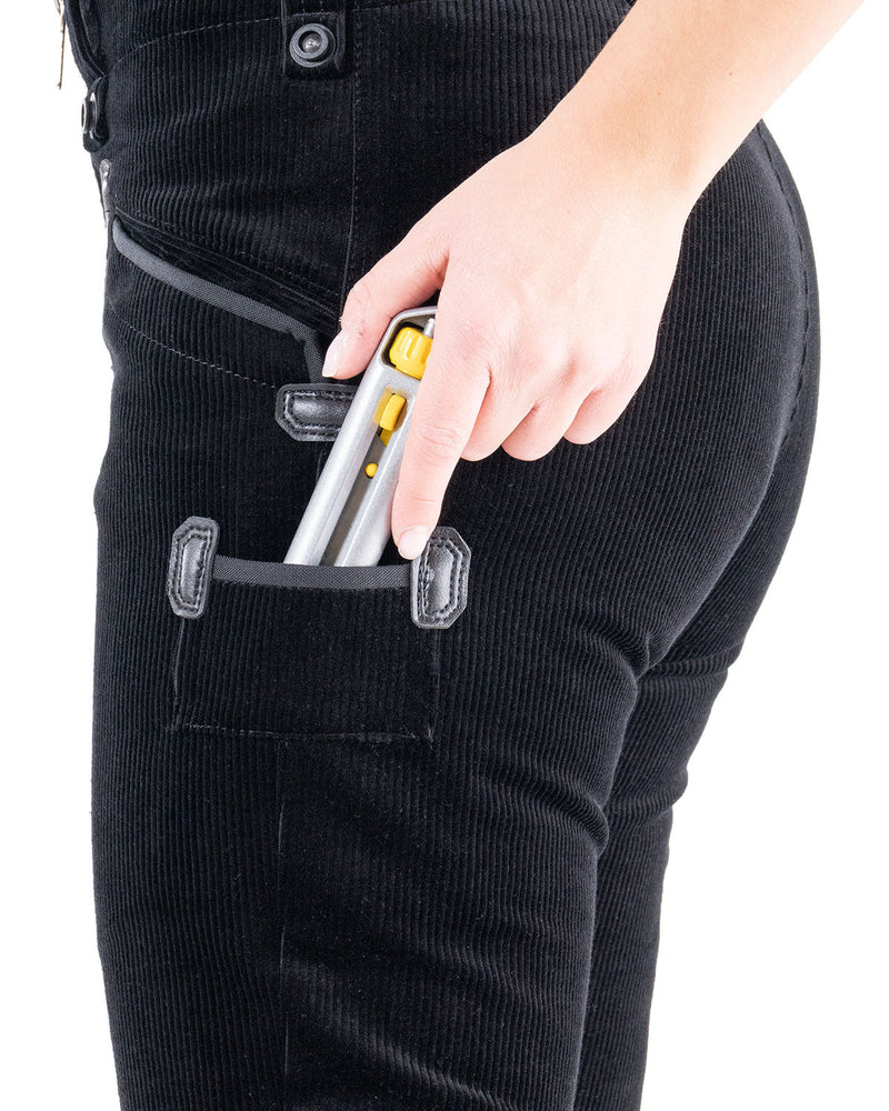 Laden Sie das Bild in Galerie -Viewer, Oyster Rosa Damen Zunfthose ohne Schlag