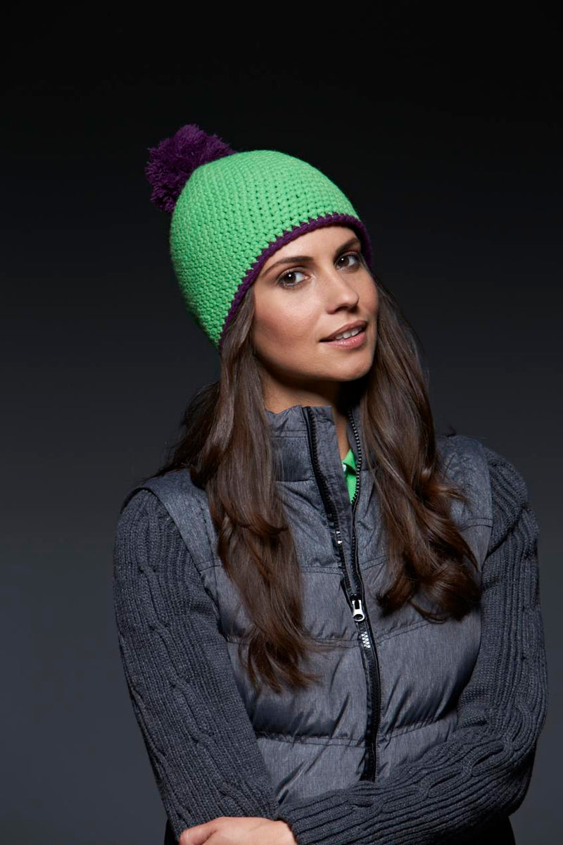 Laden Sie das Bild in Galerie -Viewer, Pompon Hat with Contrast Stripe