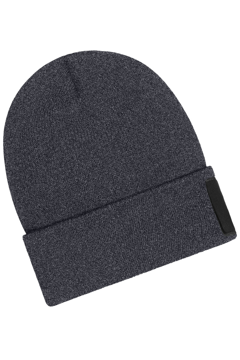 Laden Sie das Bild in Galerie -Viewer, Beanie with Patch (10cm x 5 cm) - Thinsulate
