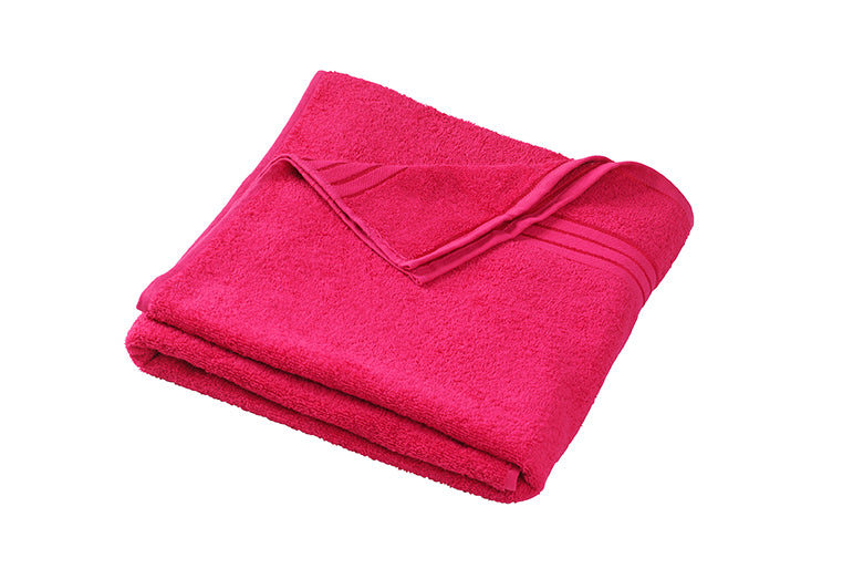 Laden Sie das Bild in Galerie -Viewer, Großes Badetuch in flauschiger Walkfrottier-Qualität - MB424