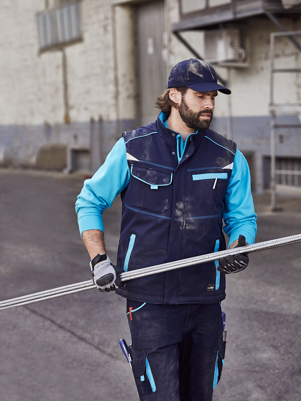 Laden Sie das Bild in Galerie -Viewer, Funktionelle Softshell Weste mit warmem Innenfutter - JN854