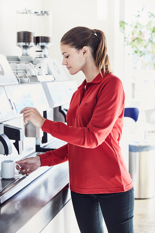 Laden Sie das Bild in Galerie -Viewer, Pflegeleichtes und strapazierfähiges Langarm Polo mit Brusttasche - JN865