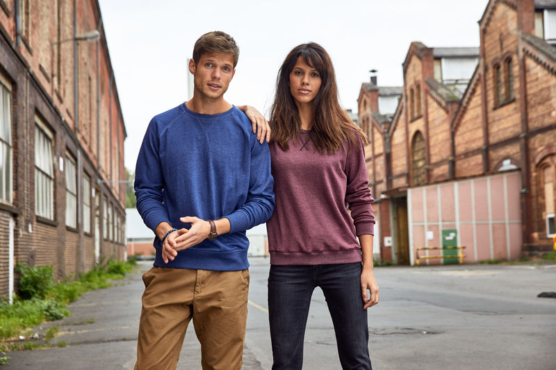 Laden Sie das Bild in Galerie -Viewer, Klassisches Sweatshirt mit Raglanärmeln - 8021