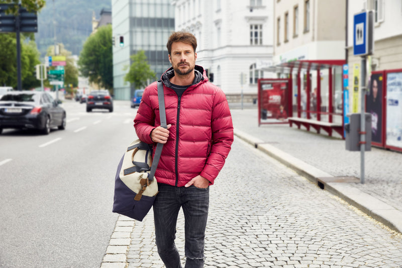 Laden Sie das Bild in Galerie -Viewer, Herren Daunenjacke mit Kapuze in neuem Design, Steppung der Jacke ist geklebt und nicht genäht - JN1152
