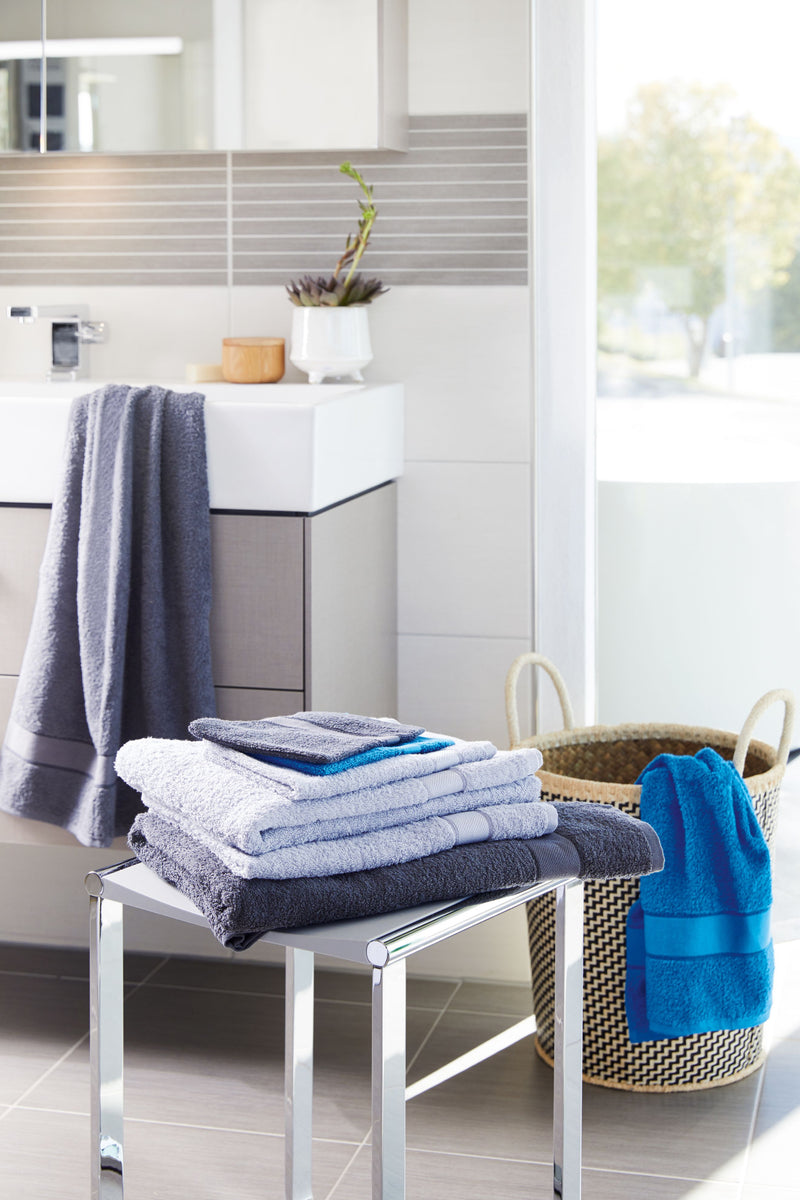 Laden Sie das Bild in Galerie -Viewer, Handtuch im modischen Design - MB442