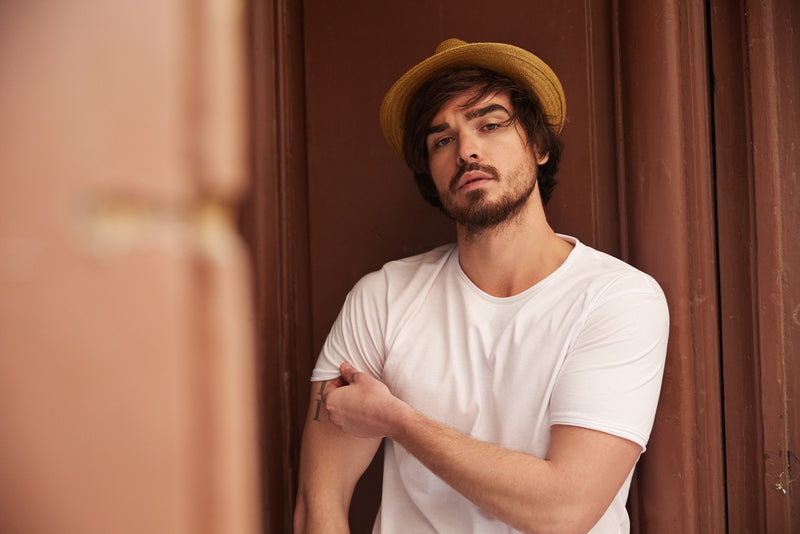 Laden Sie das Bild in Galerie -Viewer, T-Shirt mit trendigem Rollsaum - 8002