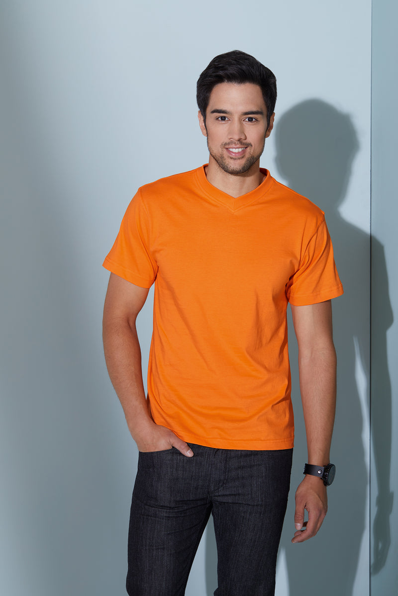 Laden Sie das Bild in Galerie -Viewer, Komfort-V-Neck-T aus Single-Jersey - JN003