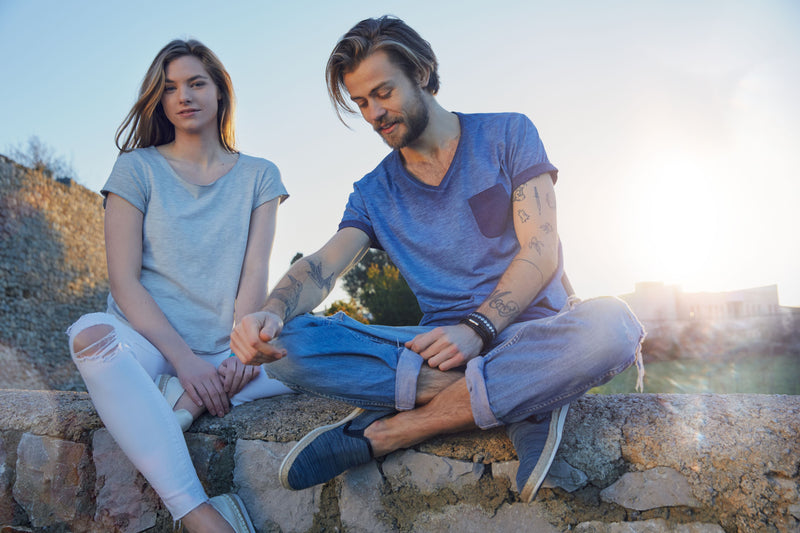 Laden Sie das Bild in Galerie -Viewer, T-Shirt im Vintage-Look - 8016