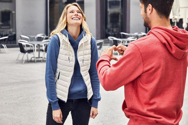 Laden Sie das Bild in Galerie -Viewer, Leichte Daunenweste im klassischen Design - JN1137