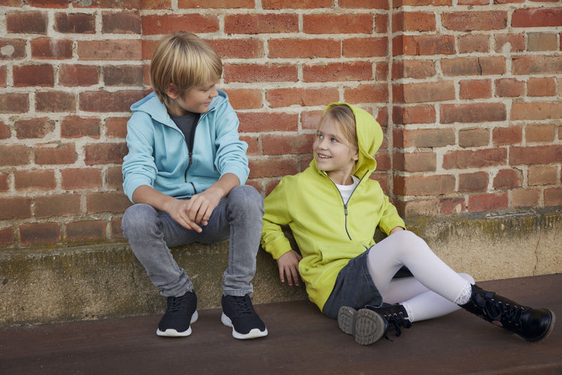 Laden Sie das Bild in Galerie -Viewer, Sweat-Jacke mit Kapuze und Reißverschluss - 8026K