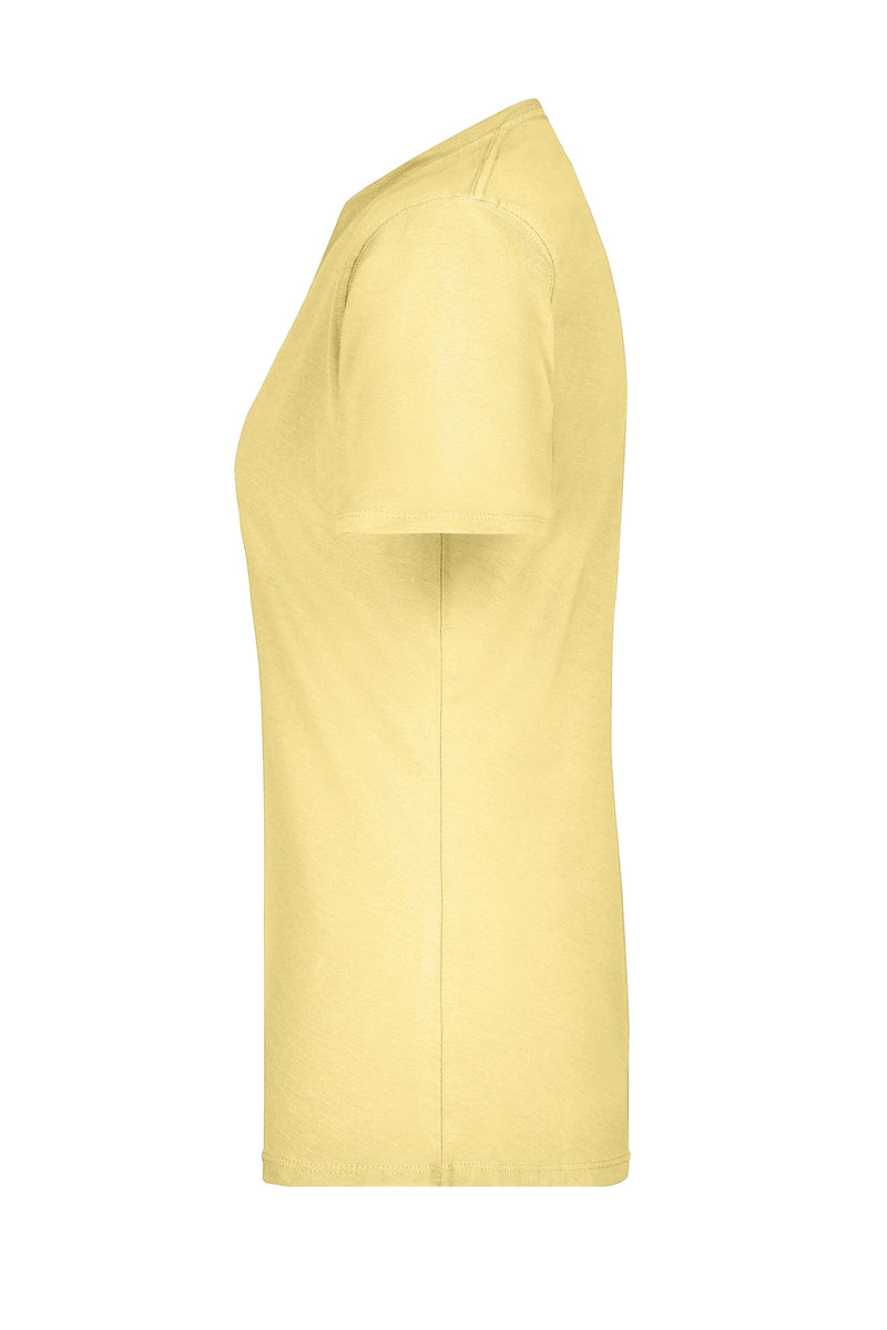 Laden Sie das Bild in Galerie -Viewer, Leicht tailliertes T-Shirt aus Single-Jersey - JN901