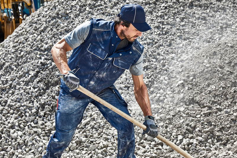 Laden Sie das Bild in Galerie -Viewer, Professionelle Softshellweste im cleanen Look mit hochwertigen Details - JN883