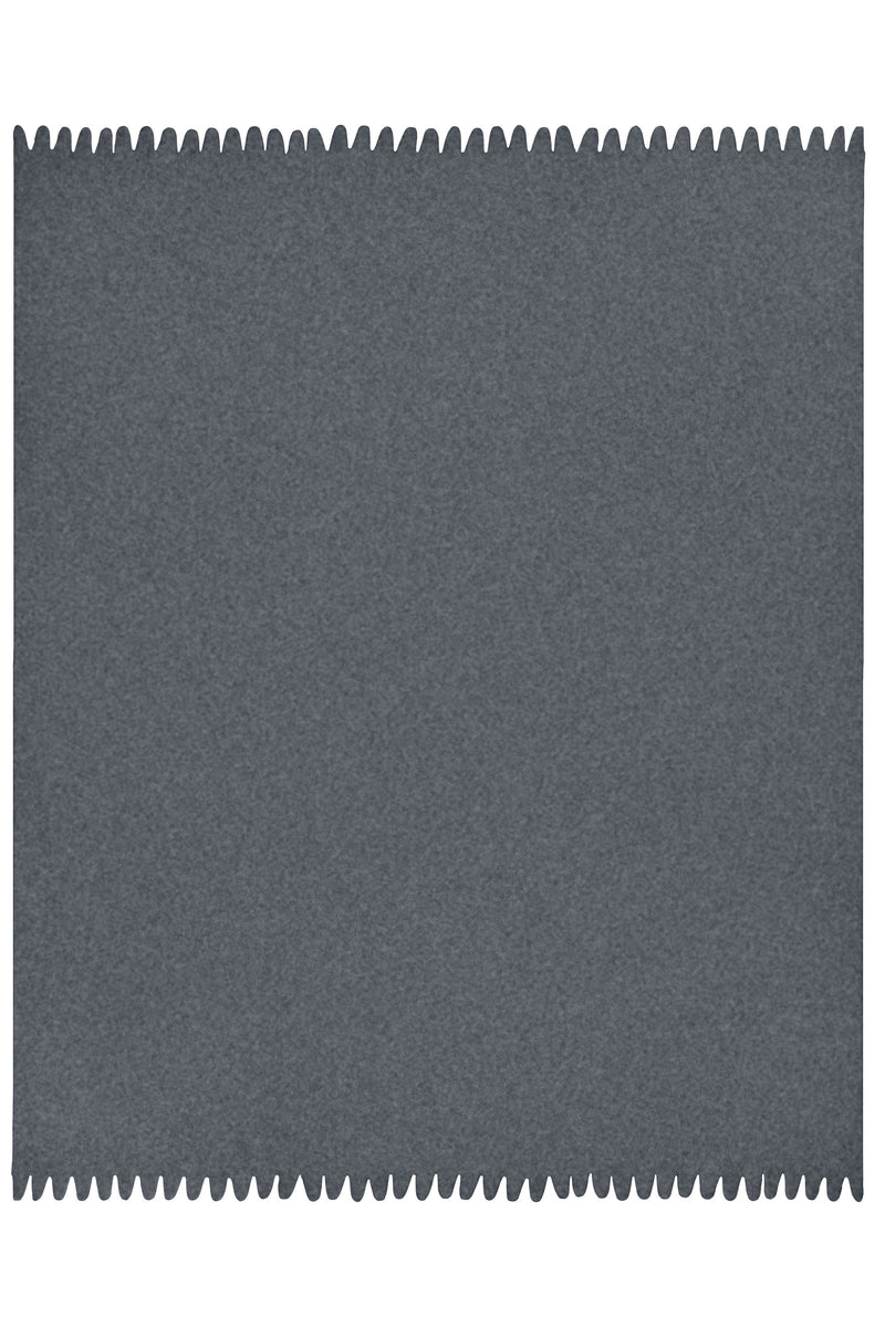 Laden Sie das Bild in Galerie -Viewer, Fleecedecke mit abgerundeten Fransen - JN957