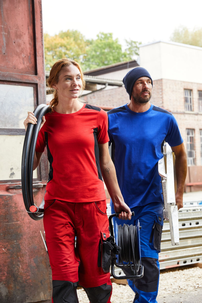 Laden Sie das Bild in Galerie -Viewer, Strapazierfähiges und pflegeleichtes T-Shirt mit Kontrasteinsätzen - JN1823