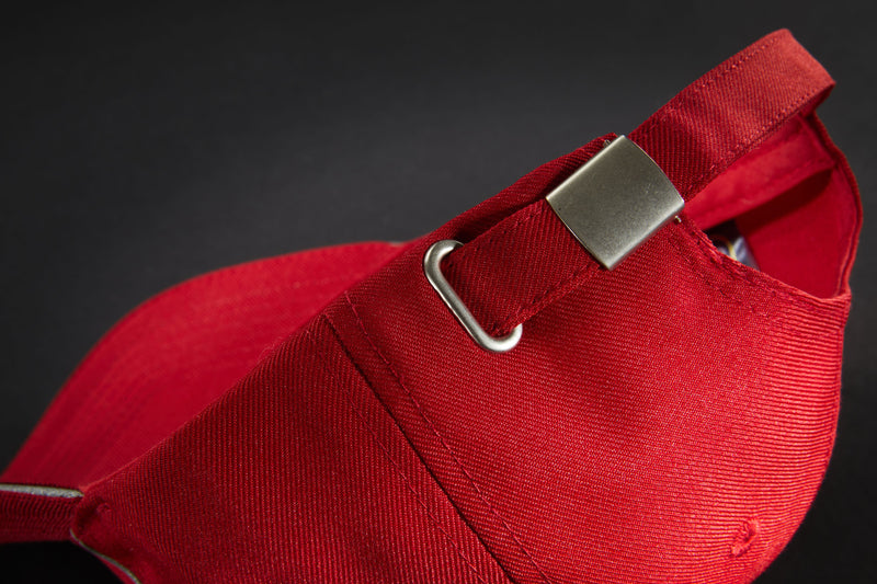 Laden Sie das Bild in Galerie -Viewer, Hochwertige 6 Panel Cap mit reflektierenden Elementen (ohne Schutzfunktion/keine PSA) - MB6234