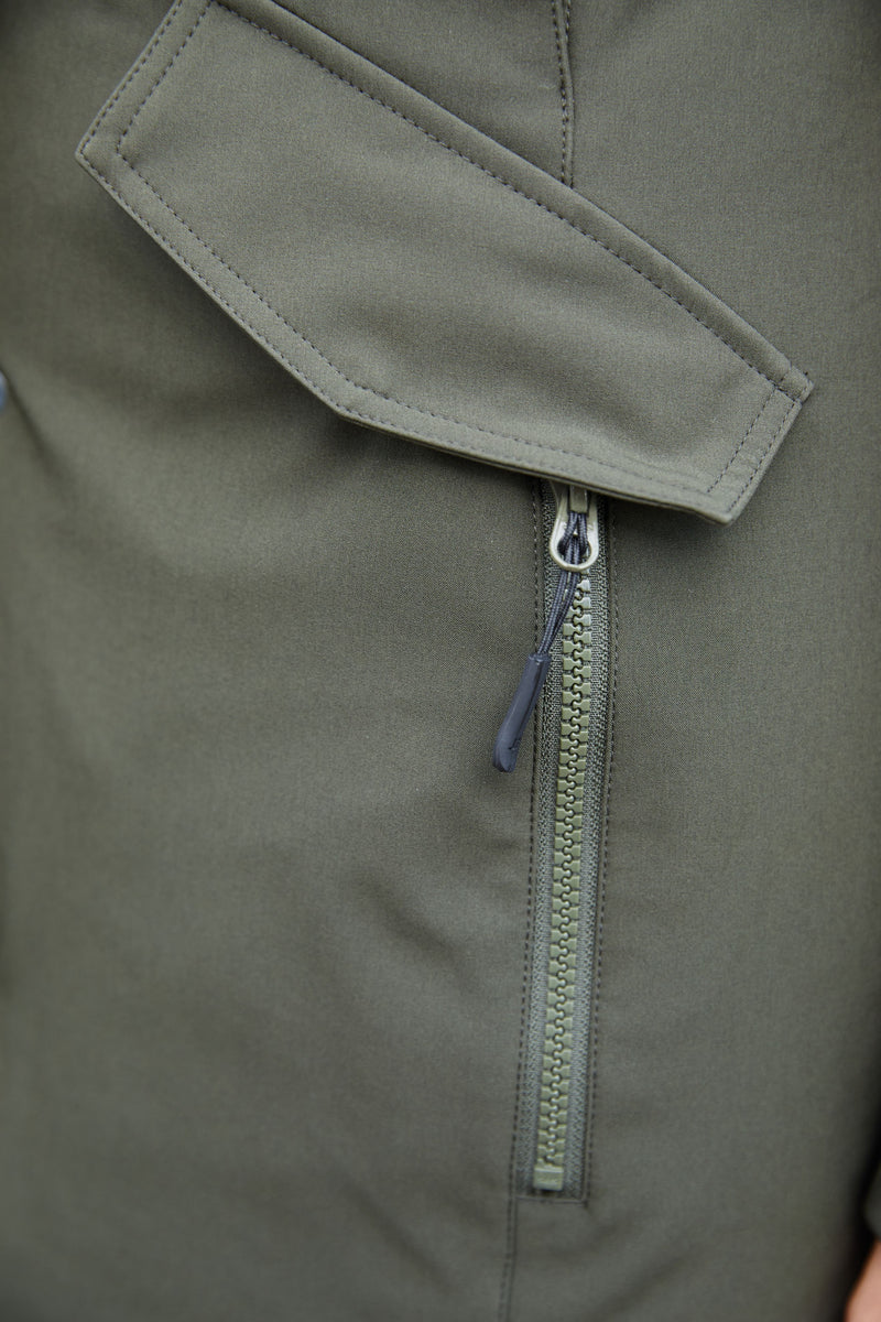 Laden Sie das Bild in Galerie -Viewer, Klassischer, wattierter Parka mit angeschnittener Kapuze - Damen - JN1175