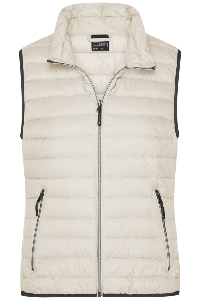 Laden Sie das Bild in Galerie -Viewer, Leichte Daunenweste im klassischen Design - JN1137