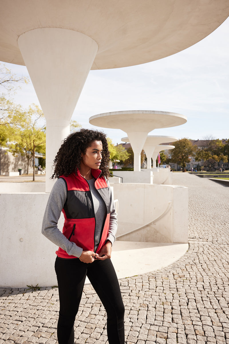 Laden Sie das Bild in Galerie -Viewer, Damen Fleeceweste im Materialmix - JN1309