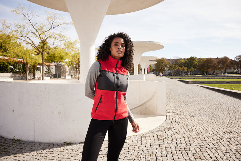 Laden Sie das Bild in Galerie -Viewer, Damen Fleeceweste im Materialmix - JN1309