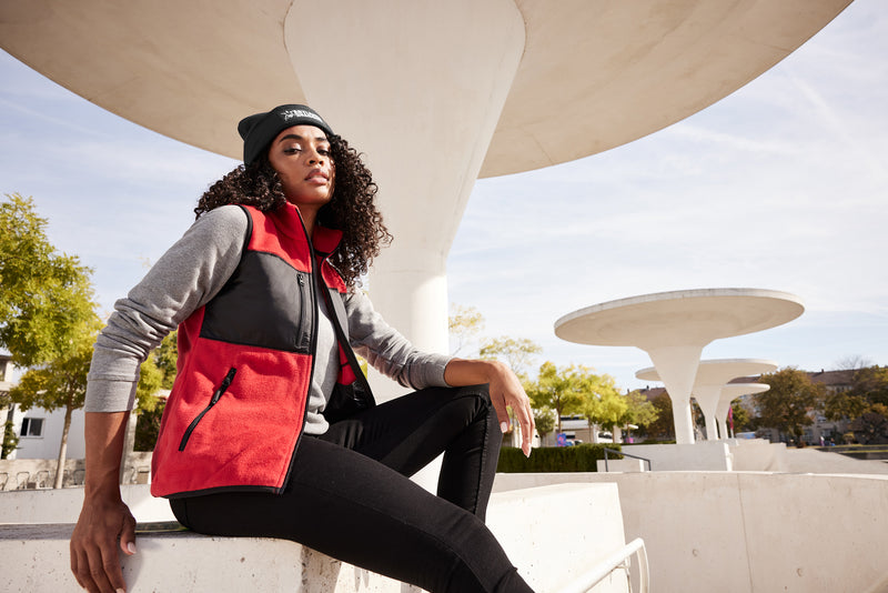 Laden Sie das Bild in Galerie -Viewer, Damen Fleeceweste im Materialmix - JN1309