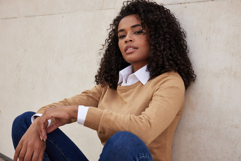 Laden Sie das Bild in Galerie -Viewer, Klassischer Baumwoll-Pullover - Damen - JN1313