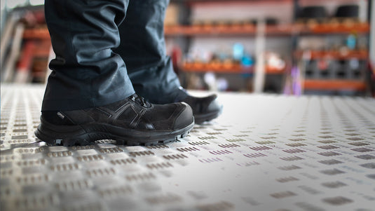Black Eagle Safety 40.1 Low/Black-Black