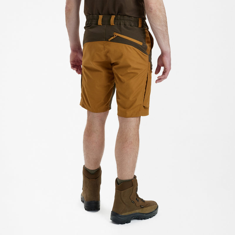 Laden Sie das Bild in Galerie -Viewer, Strike Shorts
