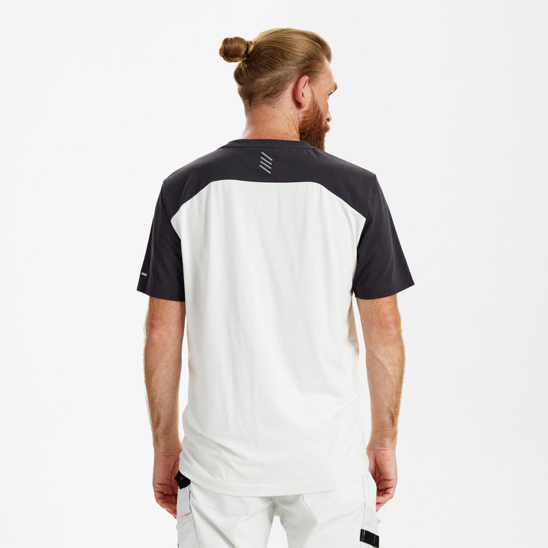 Laden Sie das Bild in Galerie -Viewer, Entire T-Shirt 9329-243

