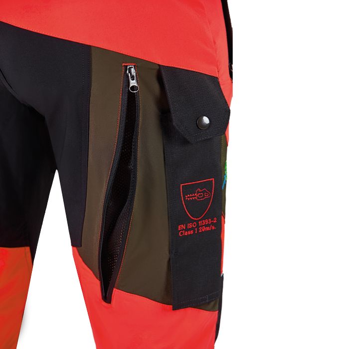Laden Sie das Bild in Galerie -Viewer, PSS Schnittschutzhose X-treme Breeze - 570
