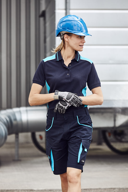 Laden Sie das Bild in Galerie -Viewer, Funktionelle kurze Hose im sportlichen Look mit hochwertigen Details - JN872

