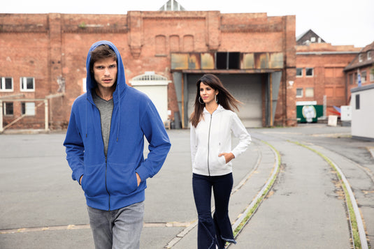 Sweat-Jacke mit Kapuze und Reißverschluss - 8026