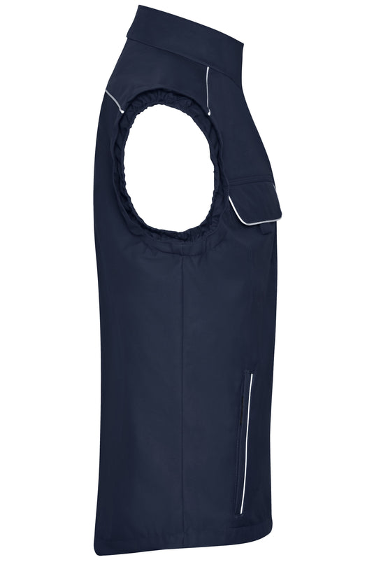 Professionelle, leichte Softshellweste im cleanen Look mit hochwertigen Details - JN881