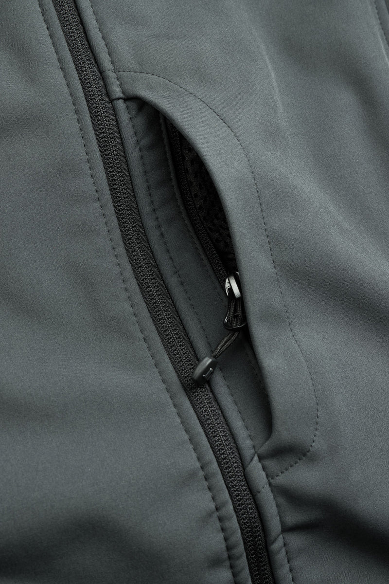 Laden Sie das Bild in Galerie -Viewer, Trendige Jacke aus Softshell - JN135K
